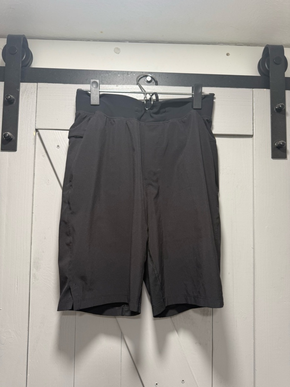 lululemon athletica Men's Black Performance Training Shorts